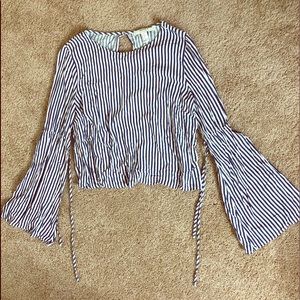 Long sleeve shirt with bell sleeves